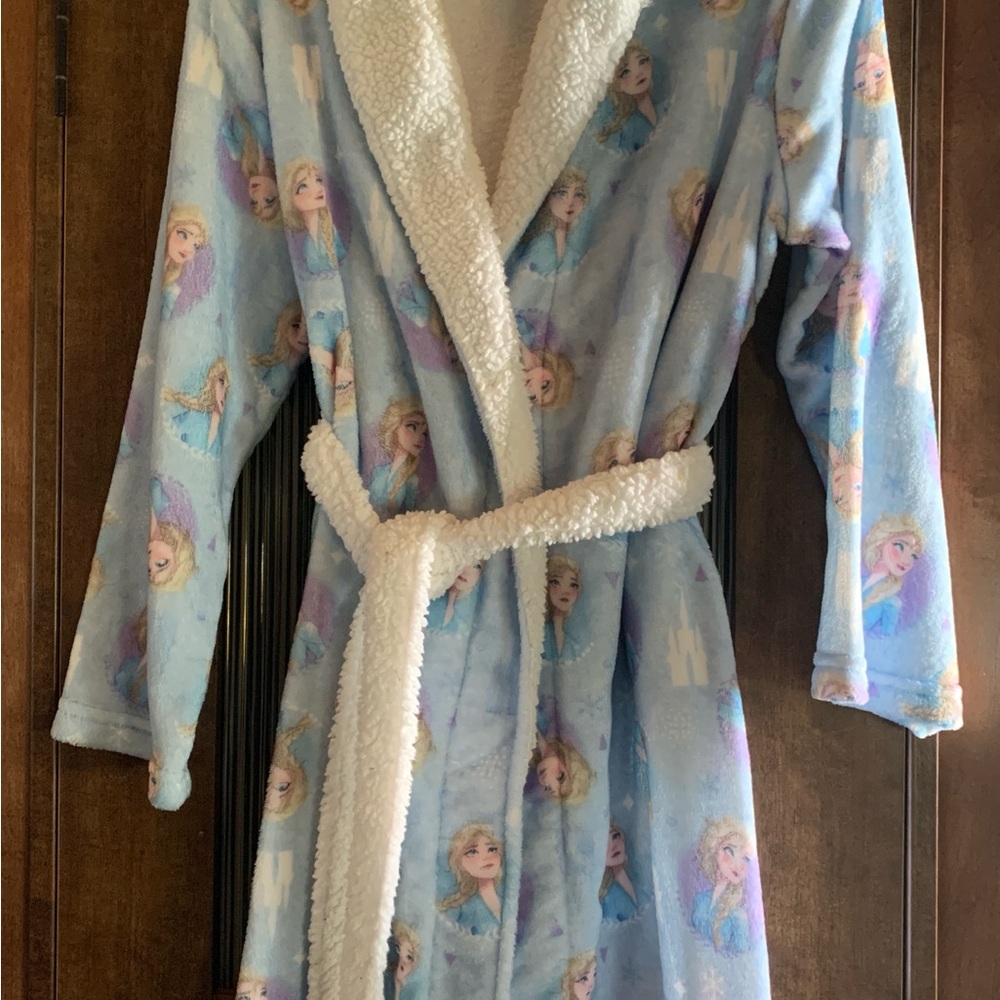 Girl’s Size L (10/12) Frozen Bath Robe. PJ’s pajama’s Night Clothes Pajama Party